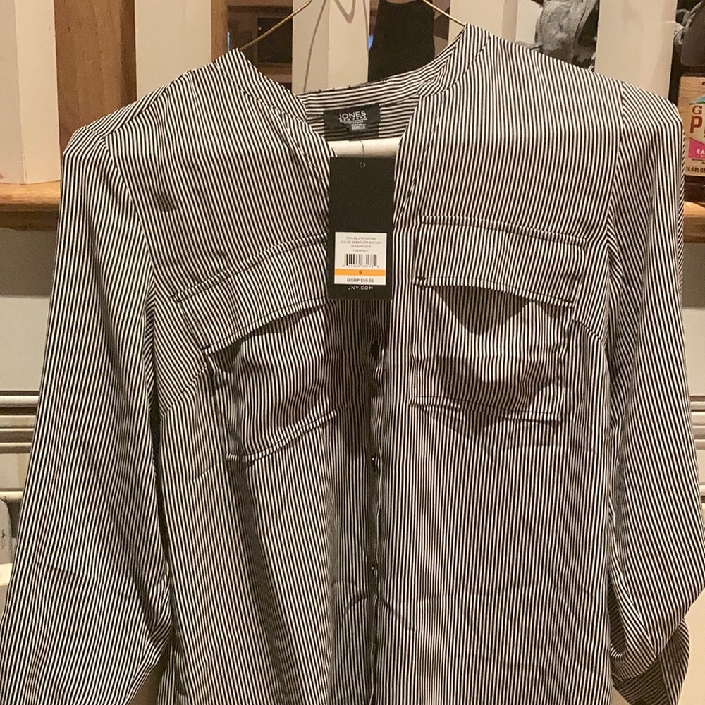 Jones New York blouse